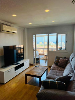 3 Bedrooms Apt WITH THE SEA VIEW